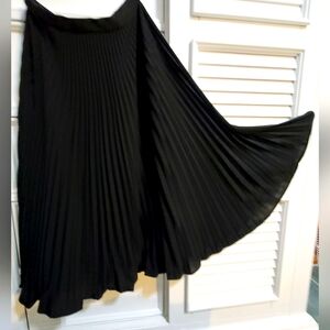Calvin Klein pleated skirt